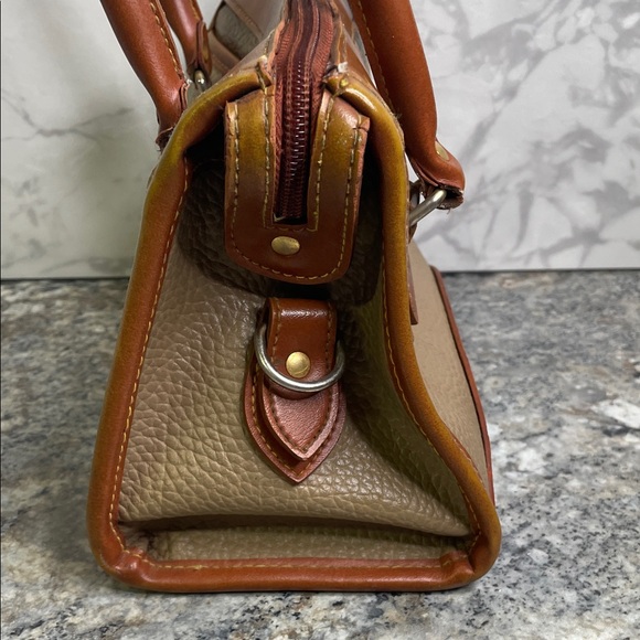 Vtg Dooney & Bourke Tan and Brown Satchel - Picture 3 of 10